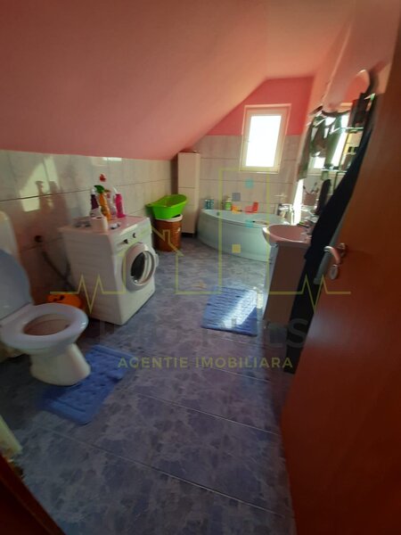 Casa individuala in Dudestii Noi, 2 fronturi stradale