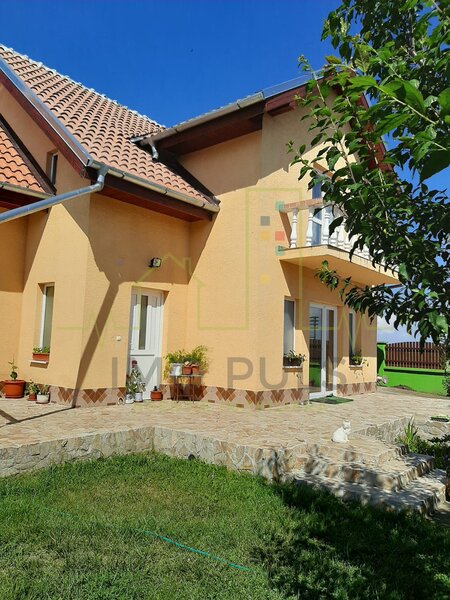 Casa individuala in Dudestii Noi, 2 fronturi stradale